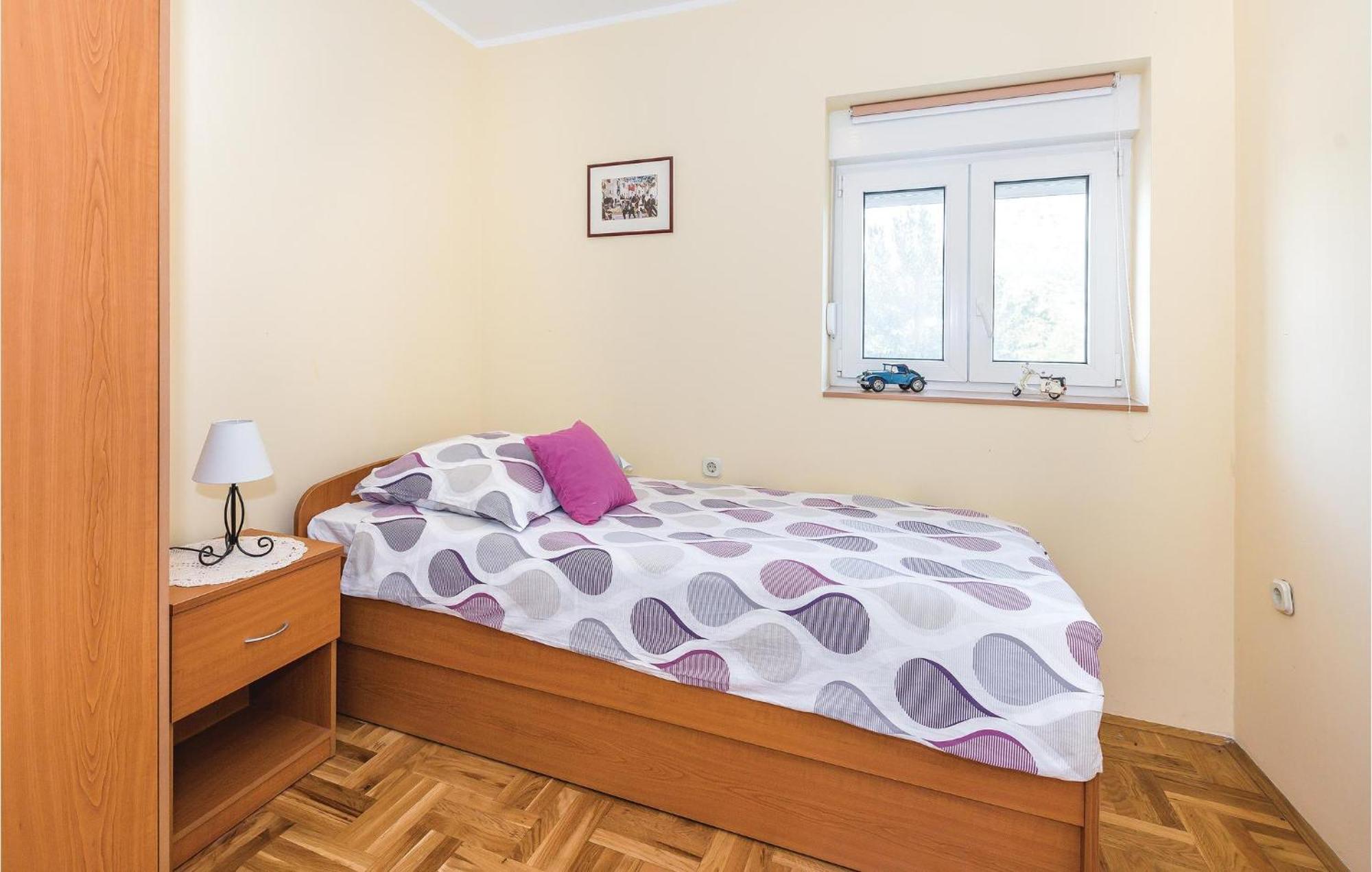 Amazing Home In Bilice With Outdoor Swimming Pool Szybenik Zewnętrze zdjęcie